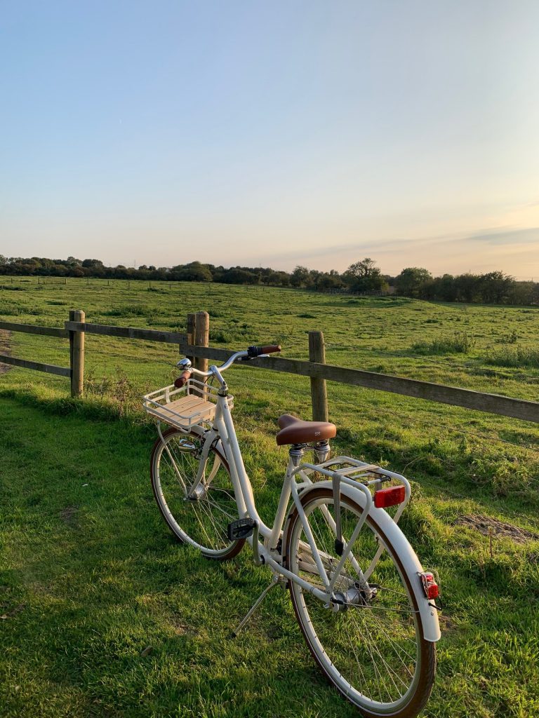 Image of bike and scenery near Stallingborough