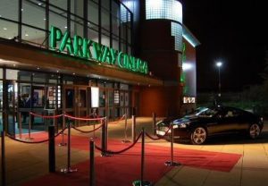 Parkway Cinema exterior image